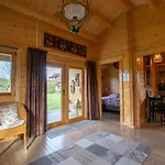 Vakantiehuis Onder De Oude Eik Lottum