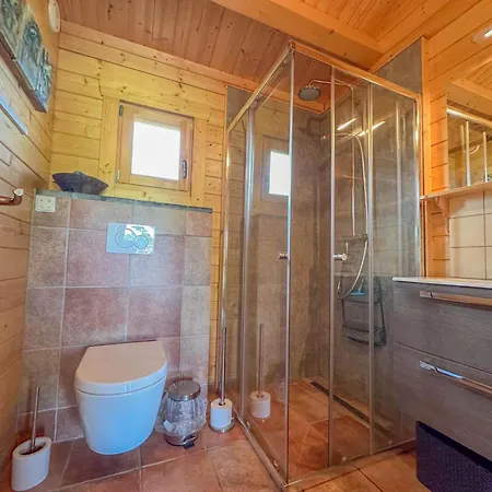 Vakantiehuis Onder De Oude Eik Lottum