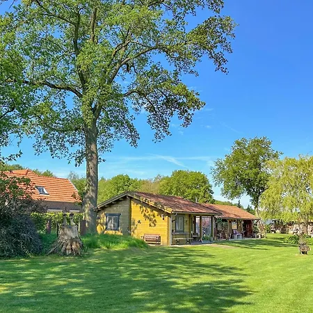 Vakantiehuis Onder De Oude Eik Lottum