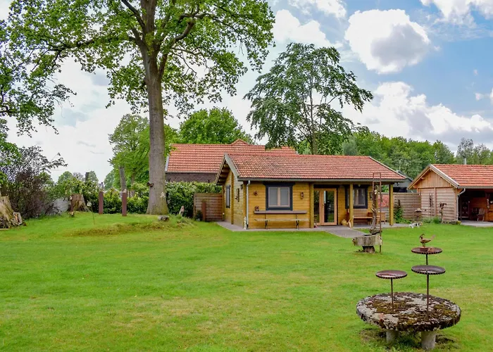 بيت للعطل Onder De Oude Eik *